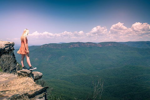 Blue Mountains Small Group Tour Enjoy A Sleep In, Waterfalls, Sunset & Dinner - Accommodation Brunswick Heads 1