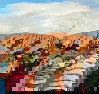 Ayers Rock Day Trip from Alice Springs Including Uluru Kata Tjuta and Sunset BBQ Dinner - Accommodation Brunswick Heads